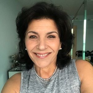 Meet your Posher, Lourdes